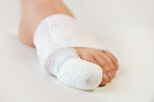 What Should I Do If My Toe Is Broken?